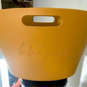 Beach people tote - never been used